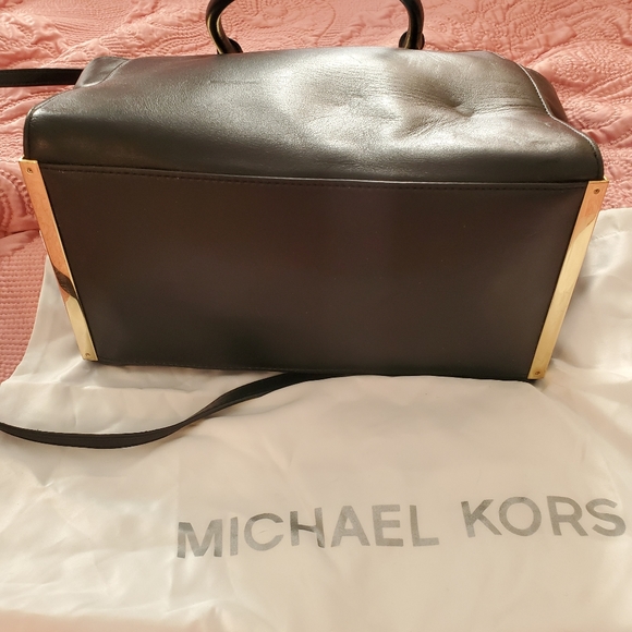 Michael Kors Handbag - Picture 11 of 13